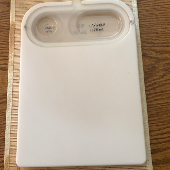 Pampered Chef Kitchen Pampered Chef Cutting Board Poshmark